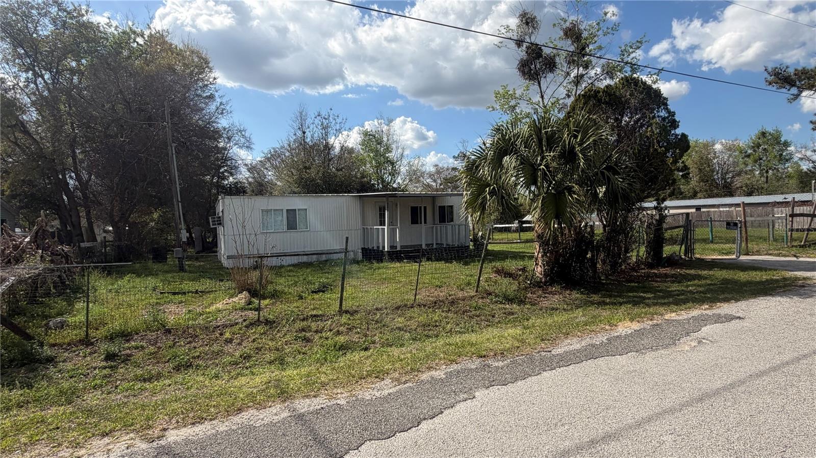 OCALA ESTATE - Residential