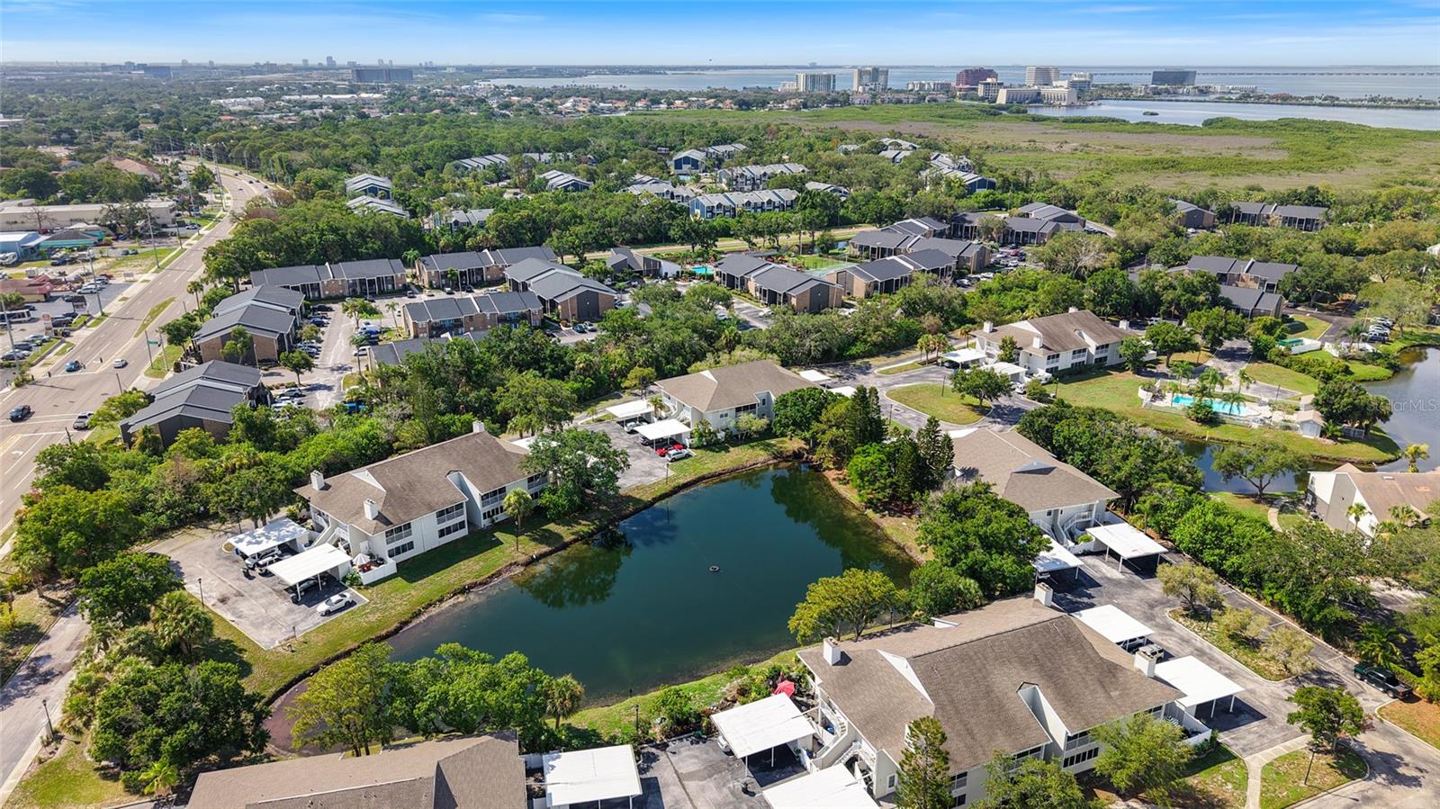 SAVANNAH TRACE I A CONDOMIN - Residential