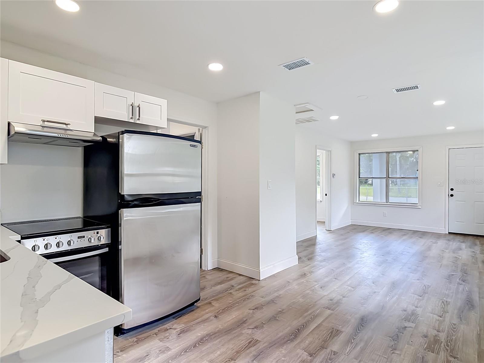 WEST END DAYTONA - Residential Lease