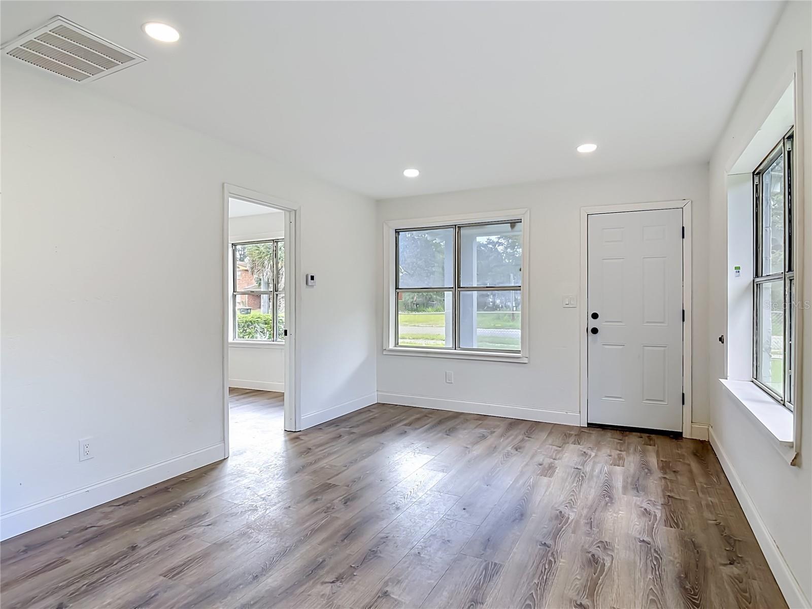 WEST END DAYTONA - Residential Lease
