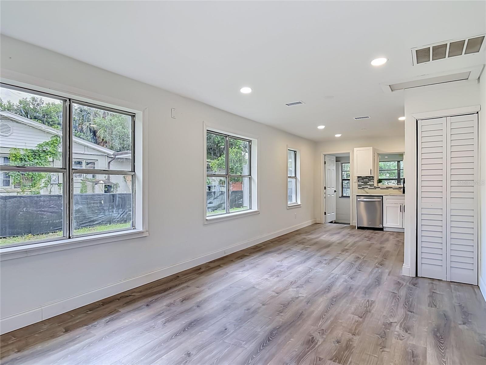 WEST END DAYTONA - Residential Lease