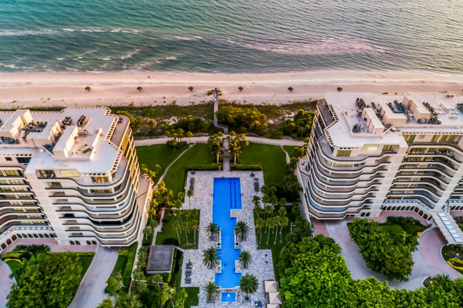 L AMBIANCE AT LONGBOAT KEY CLUB PH 01 - Residential