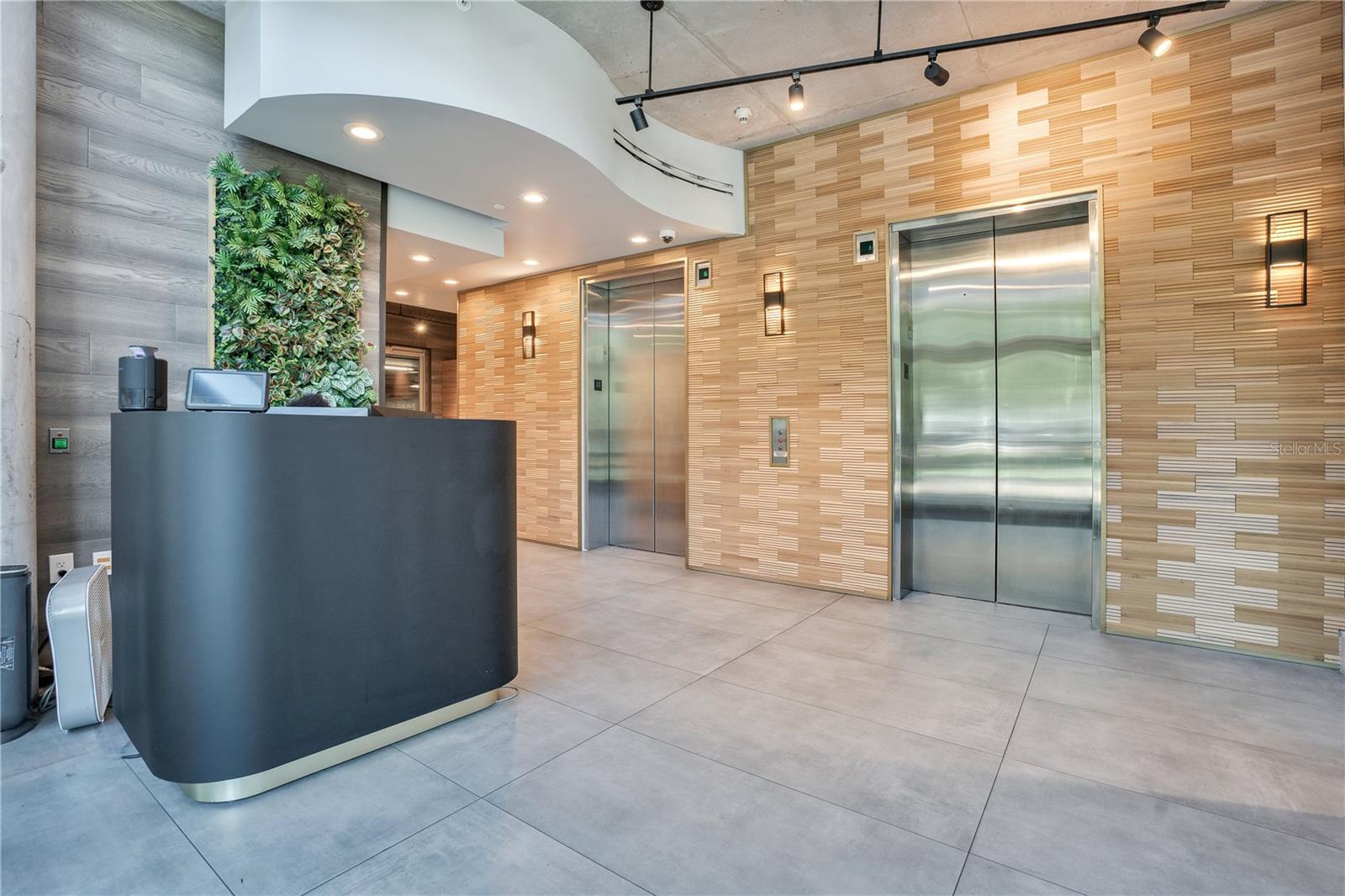 JACKSON - Residential Lease