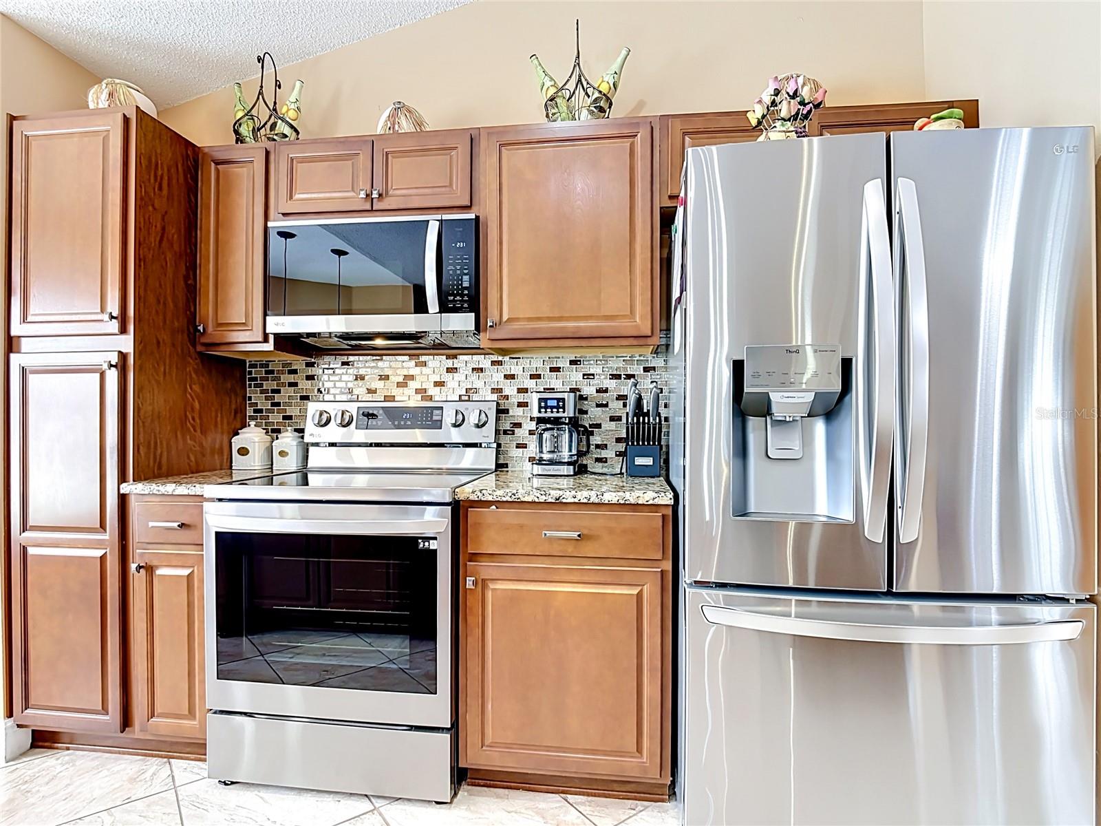 PEBBLE POINTE UNIT 2 - Residential