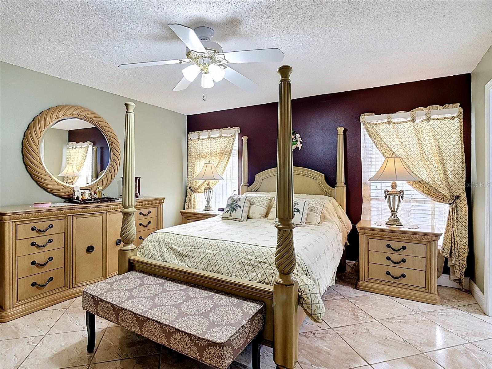 PEBBLE POINTE UNIT 2 - Residential