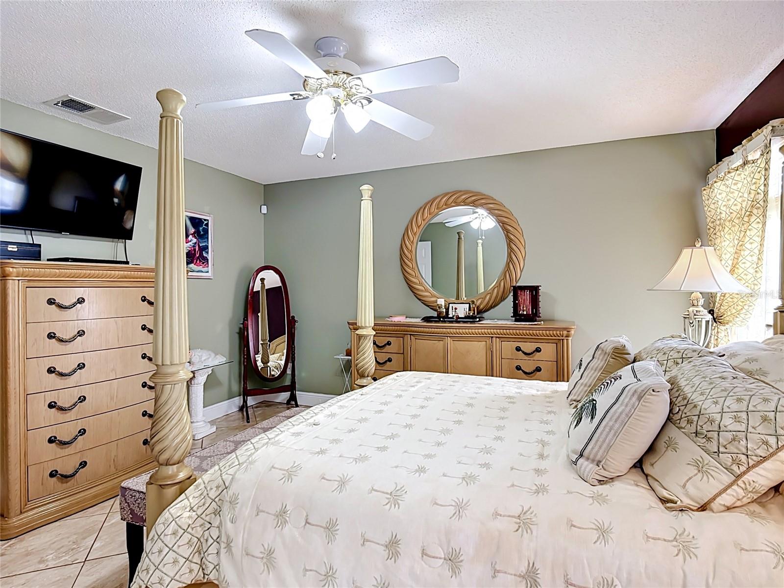 PEBBLE POINTE UNIT 2 - Residential