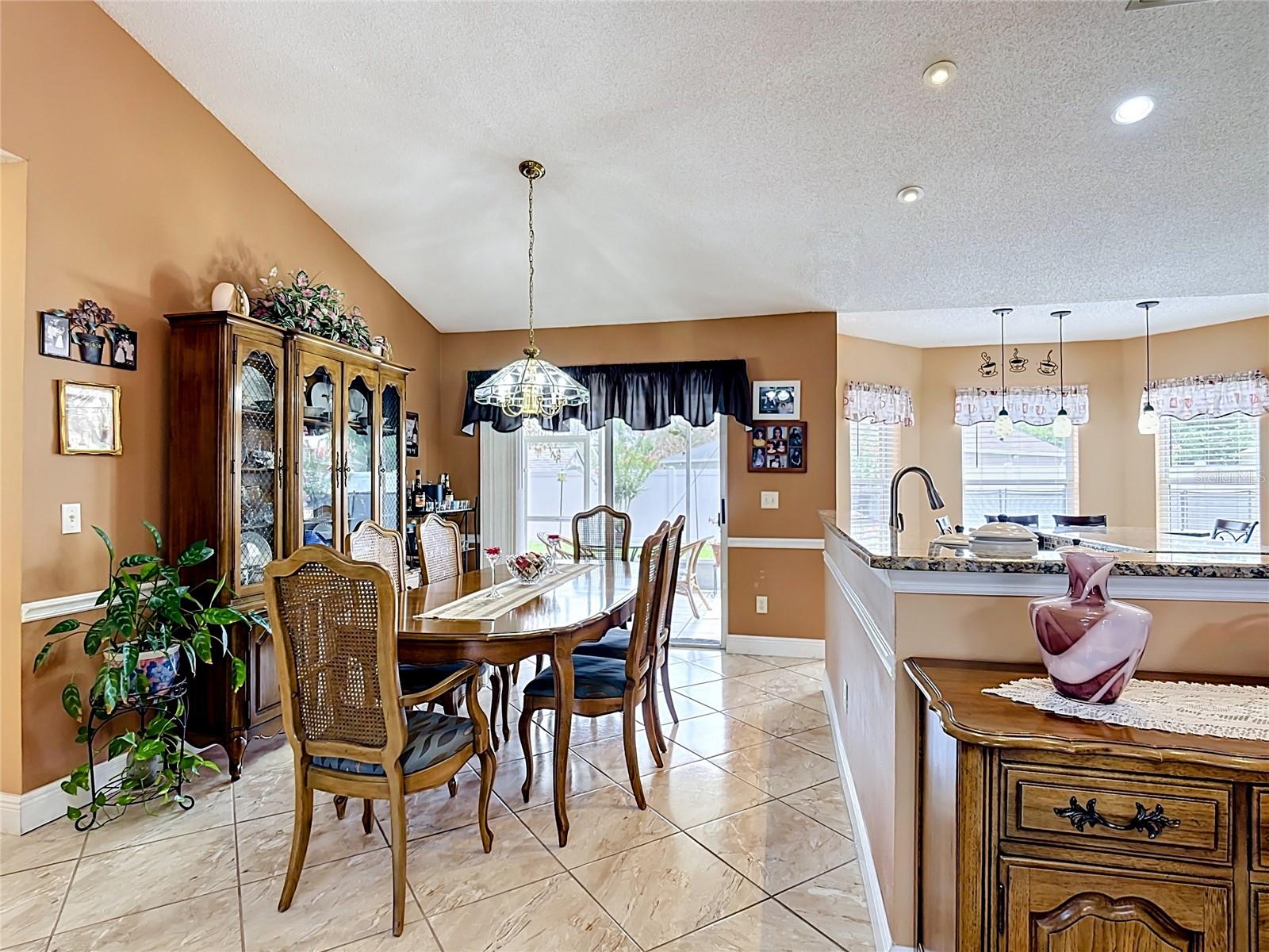 PEBBLE POINTE UNIT 2 - Residential