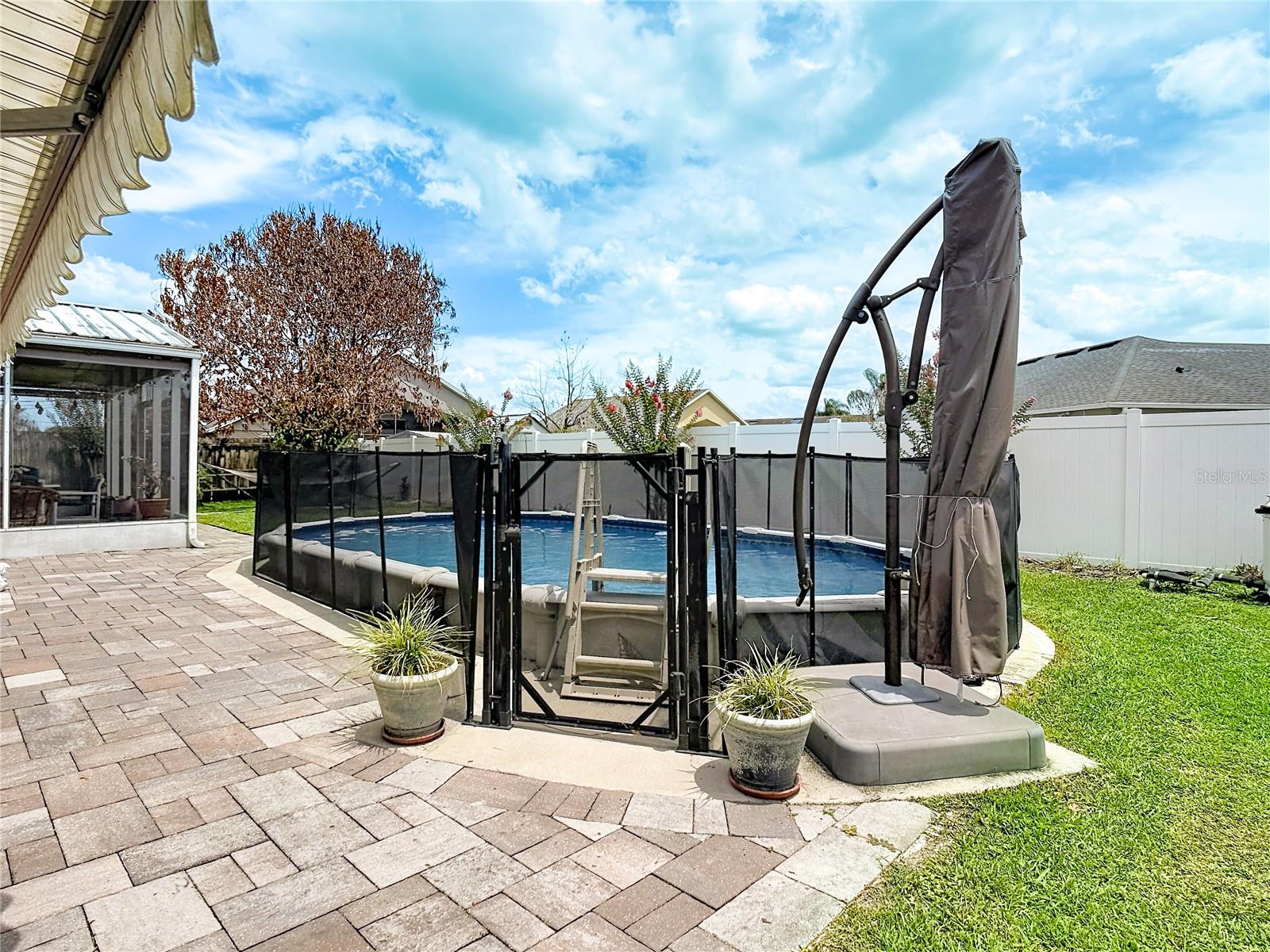 PEBBLE POINTE UNIT 2 - Residential