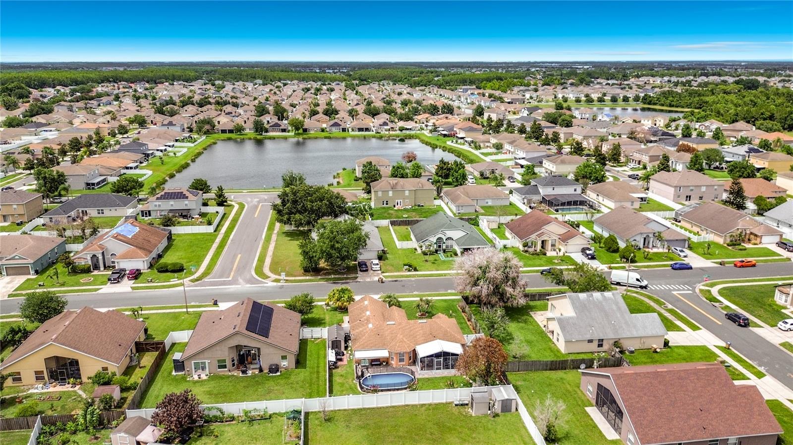 PEBBLE POINTE UNIT 2 - Residential