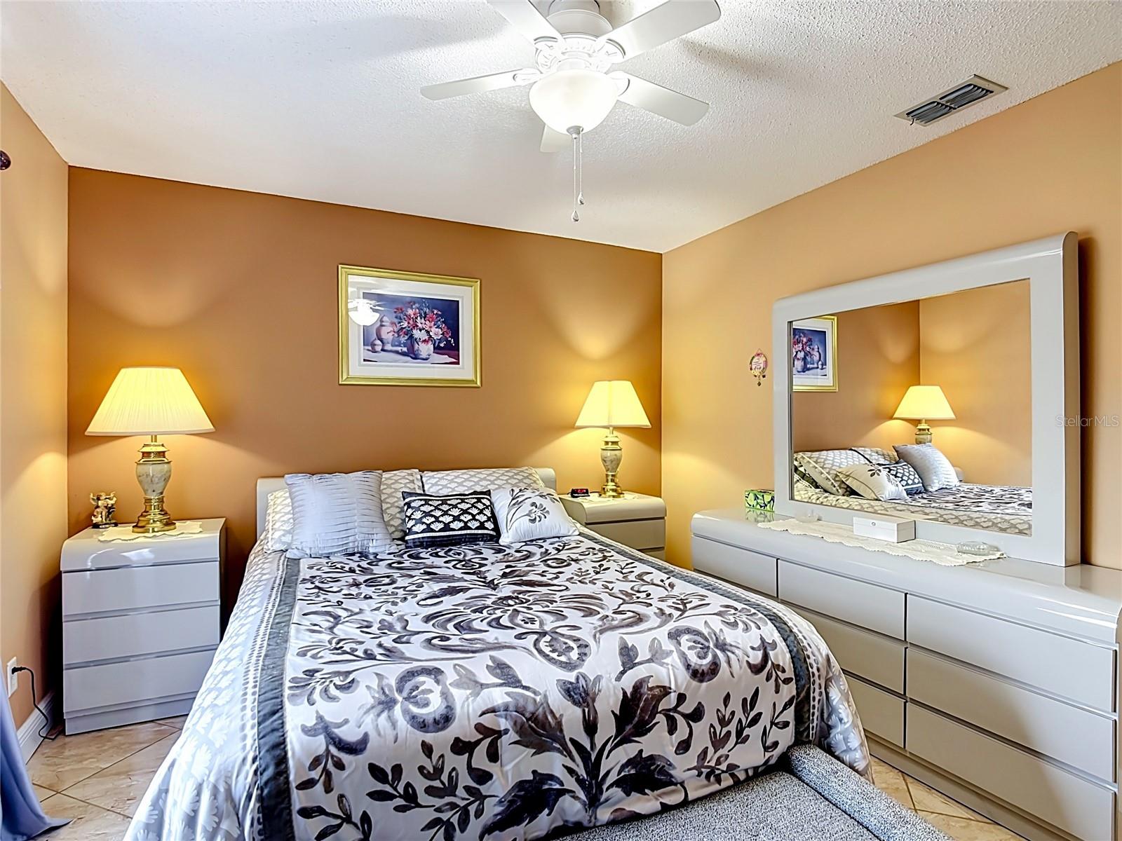 PEBBLE POINTE UNIT 2 - Residential