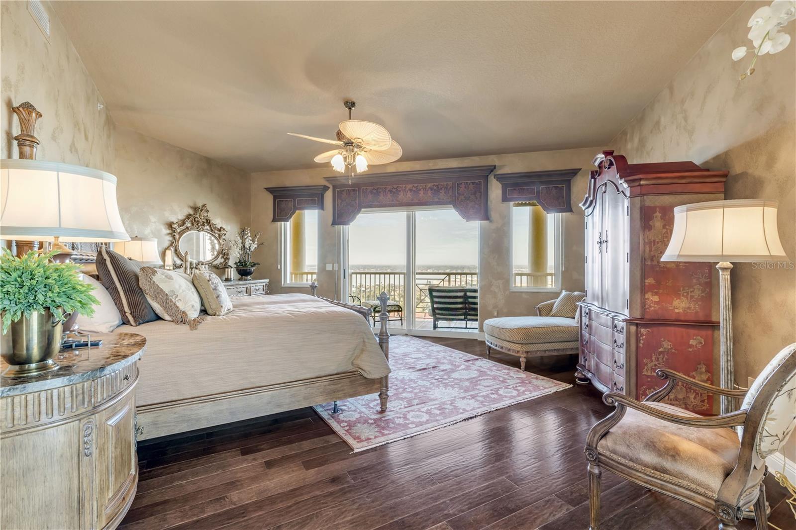 TUSCANY SHORES CONDO - Residential