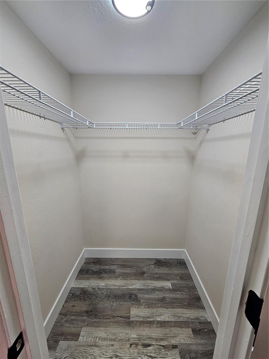 MADISON PARK - Residential Lease