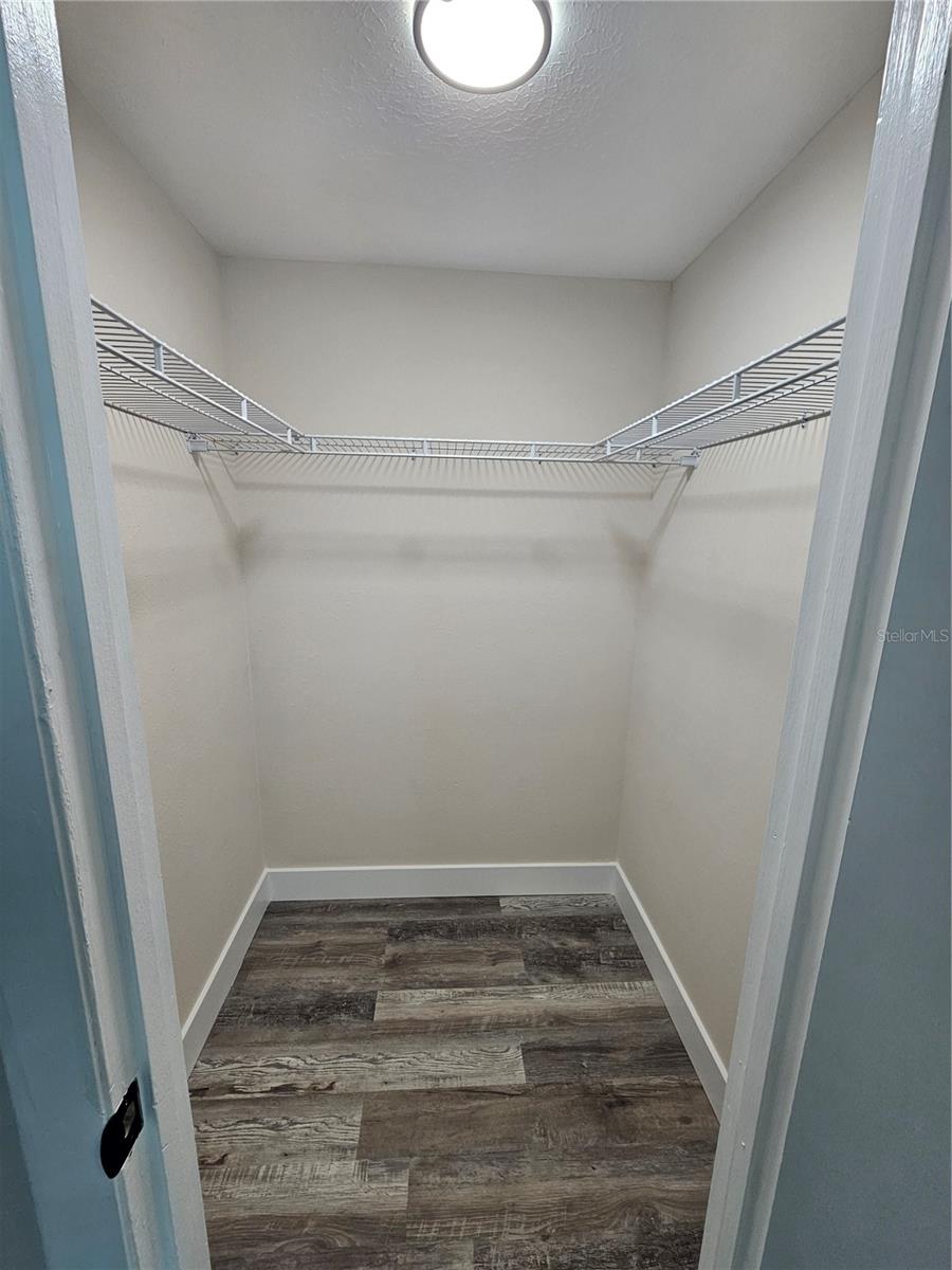 MADISON PARK - Residential Lease
