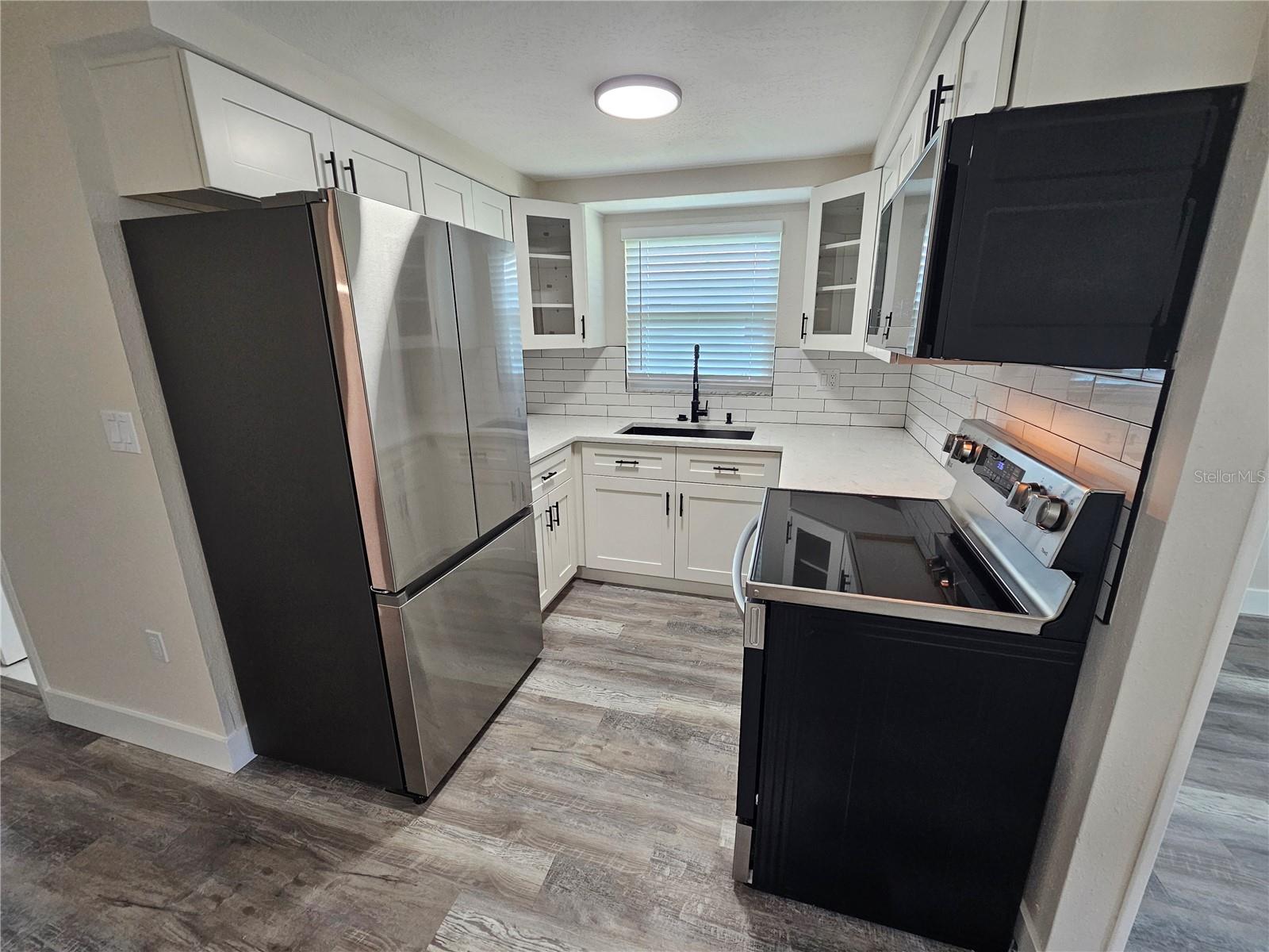 MADISON PARK - Residential Lease