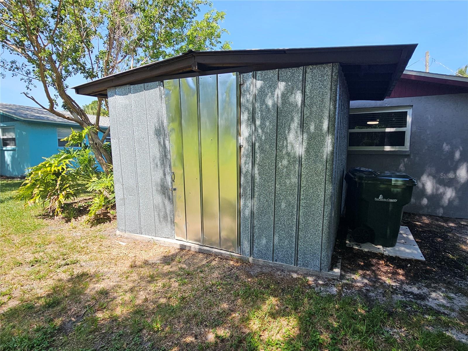 MADISON PARK - Residential Lease