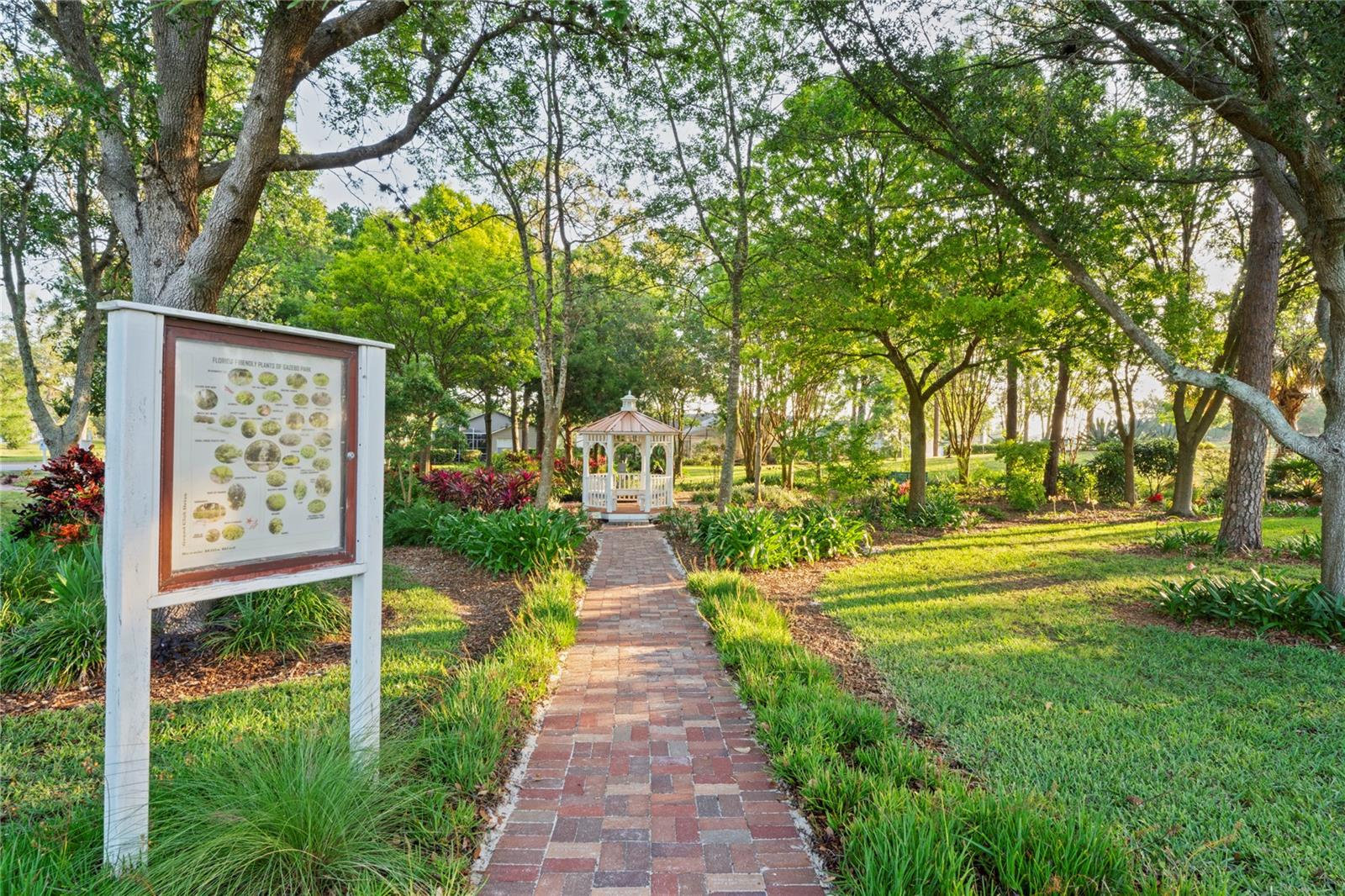 HERITAGE PINES VILLAGE 20 UNITS 01 & 02 - Residential