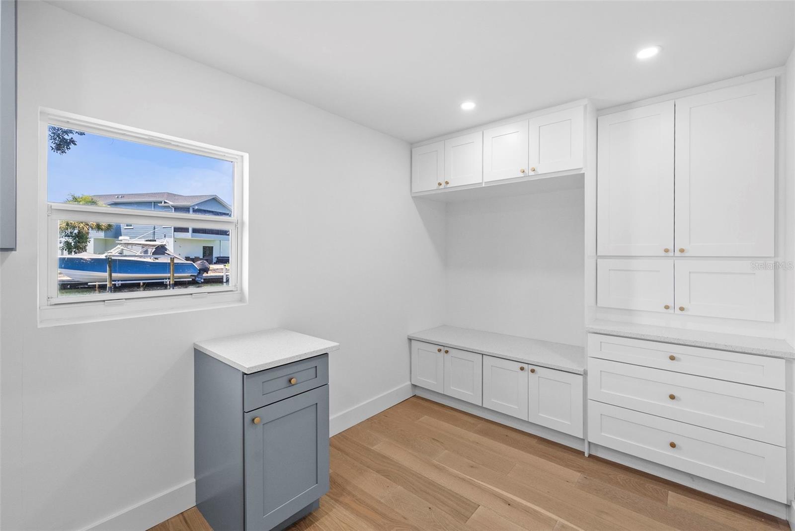 FLAMINGO CAY FIRST UNIT - Residential