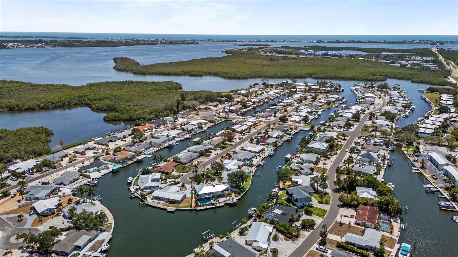 FLAMINGO CAY FIRST UNIT - Residential