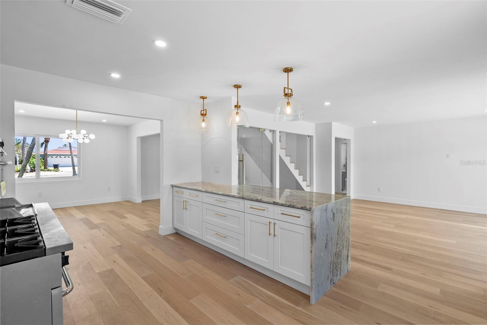 FLAMINGO CAY FIRST UNIT - Residential