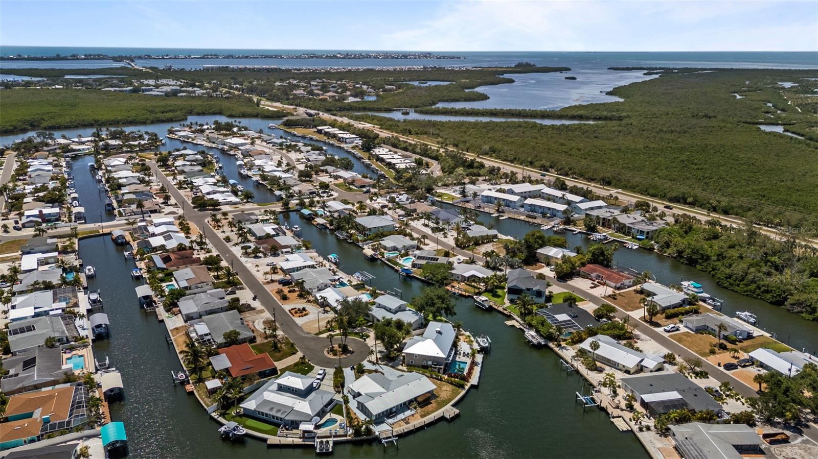 FLAMINGO CAY FIRST UNIT - Residential