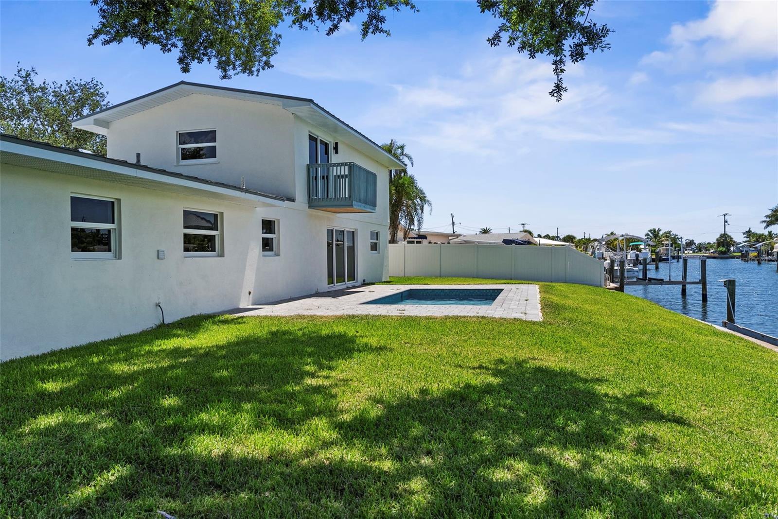 FLAMINGO CAY FIRST UNIT - Residential