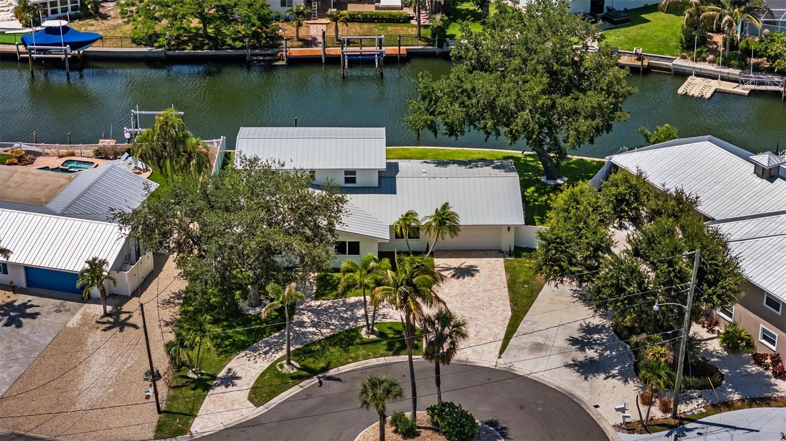 FLAMINGO CAY FIRST UNIT - Residential