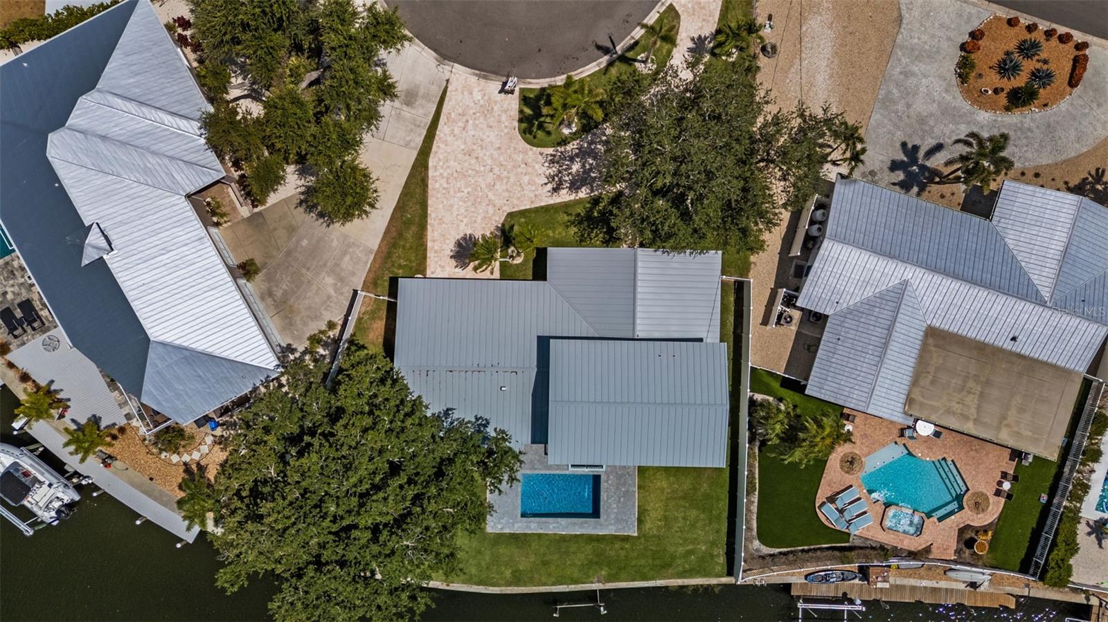 FLAMINGO CAY FIRST UNIT - Residential