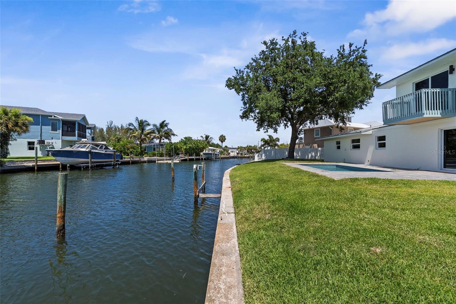 FLAMINGO CAY FIRST UNIT - Residential