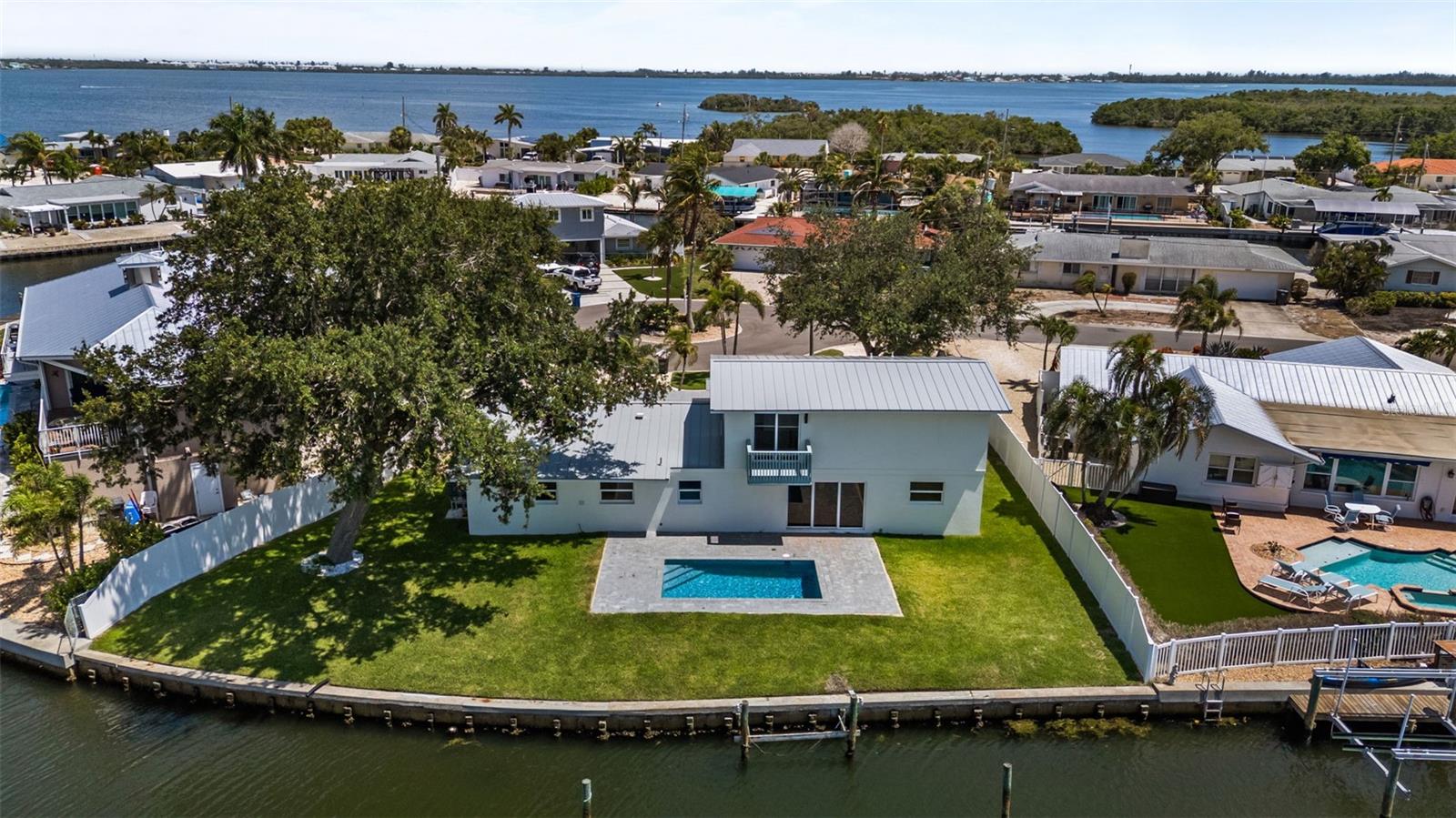 FLAMINGO CAY FIRST UNIT - Residential