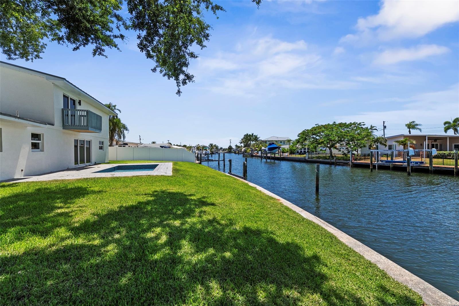 FLAMINGO CAY FIRST UNIT - Residential