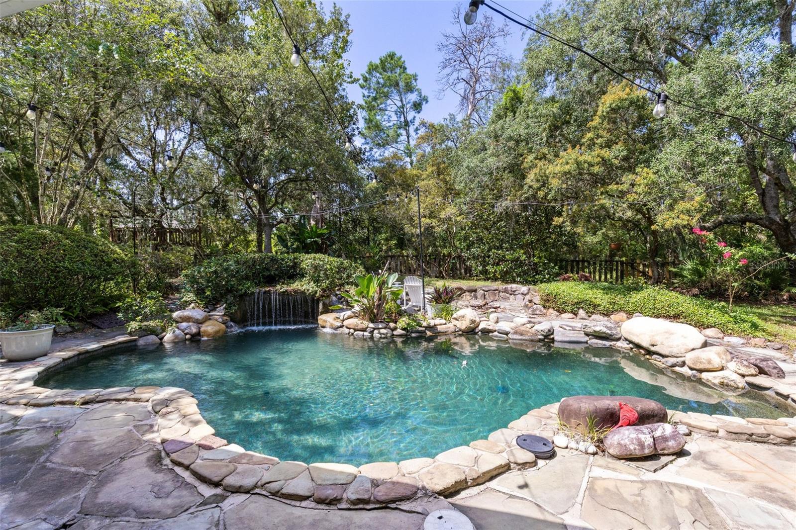 HANOVER WOODS - Residential