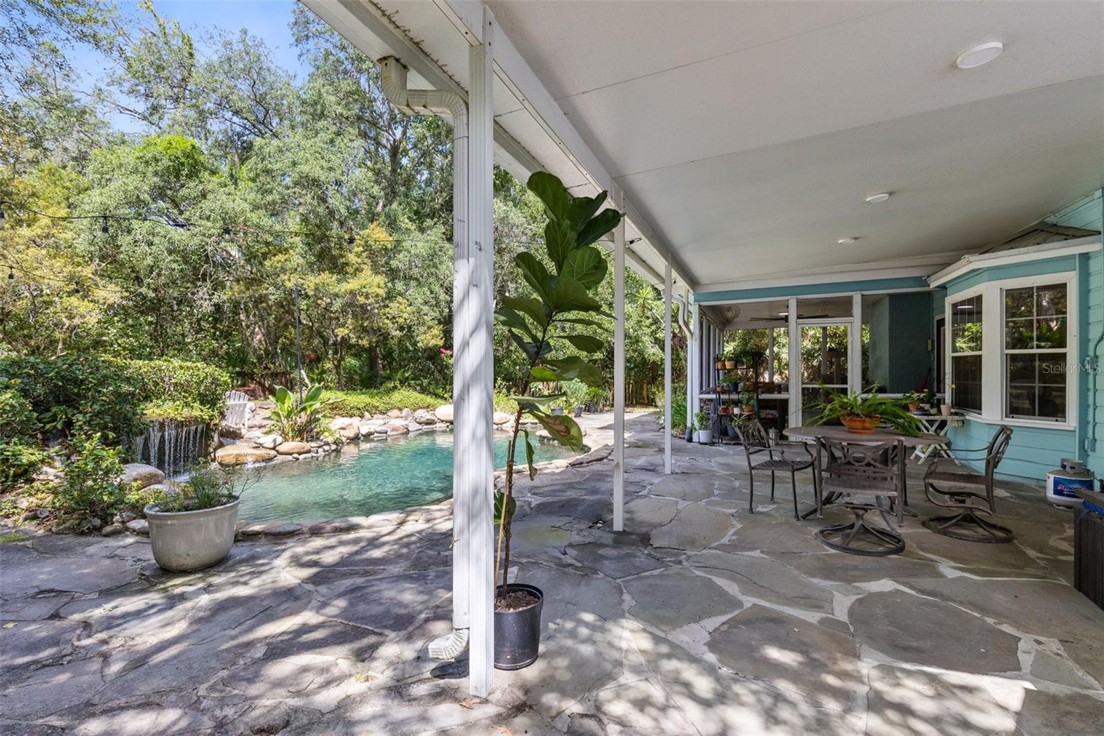 HANOVER WOODS - Residential