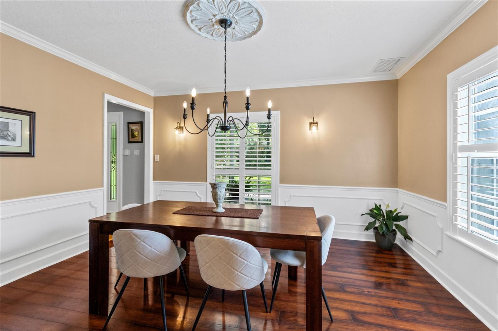 HANOVER WOODS - Residential