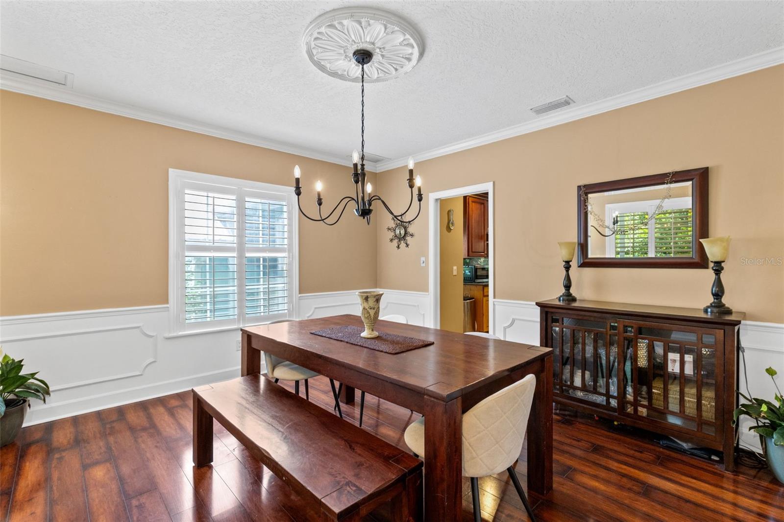 HANOVER WOODS - Residential