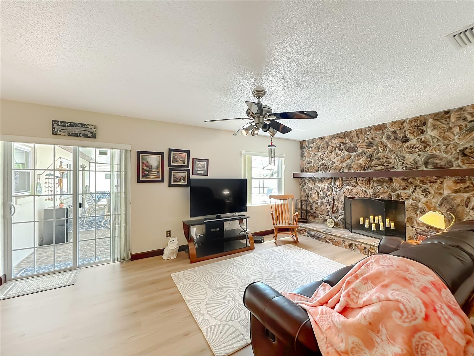 GARDEN LAKE ESTATES UNIT 2 - Residential