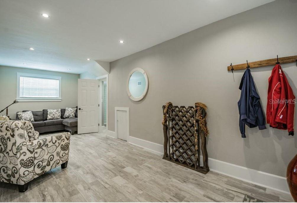 HANNAS SUB - Residential Lease