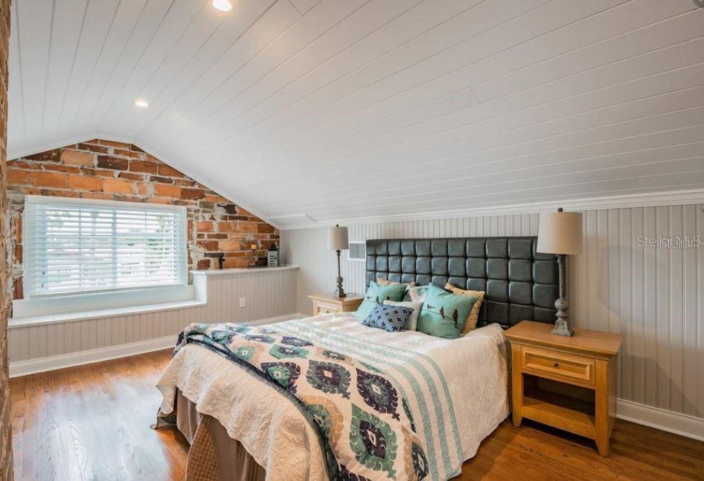 HANNAS SUB - Residential Lease