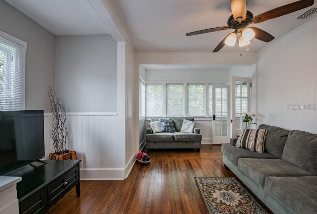 HANNAS SUB - Residential Lease