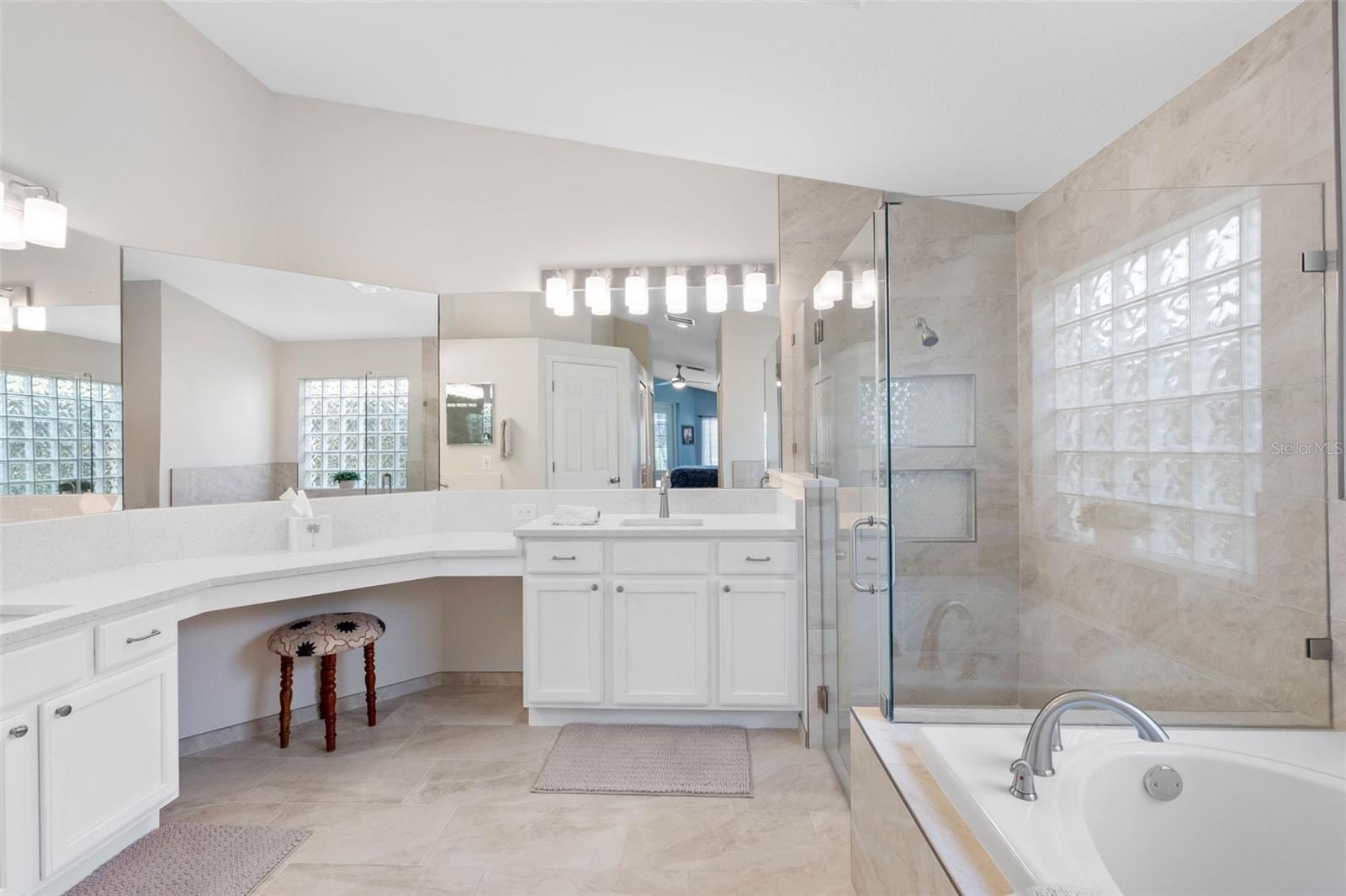 ARBOR LAKES PH 3B - Residential