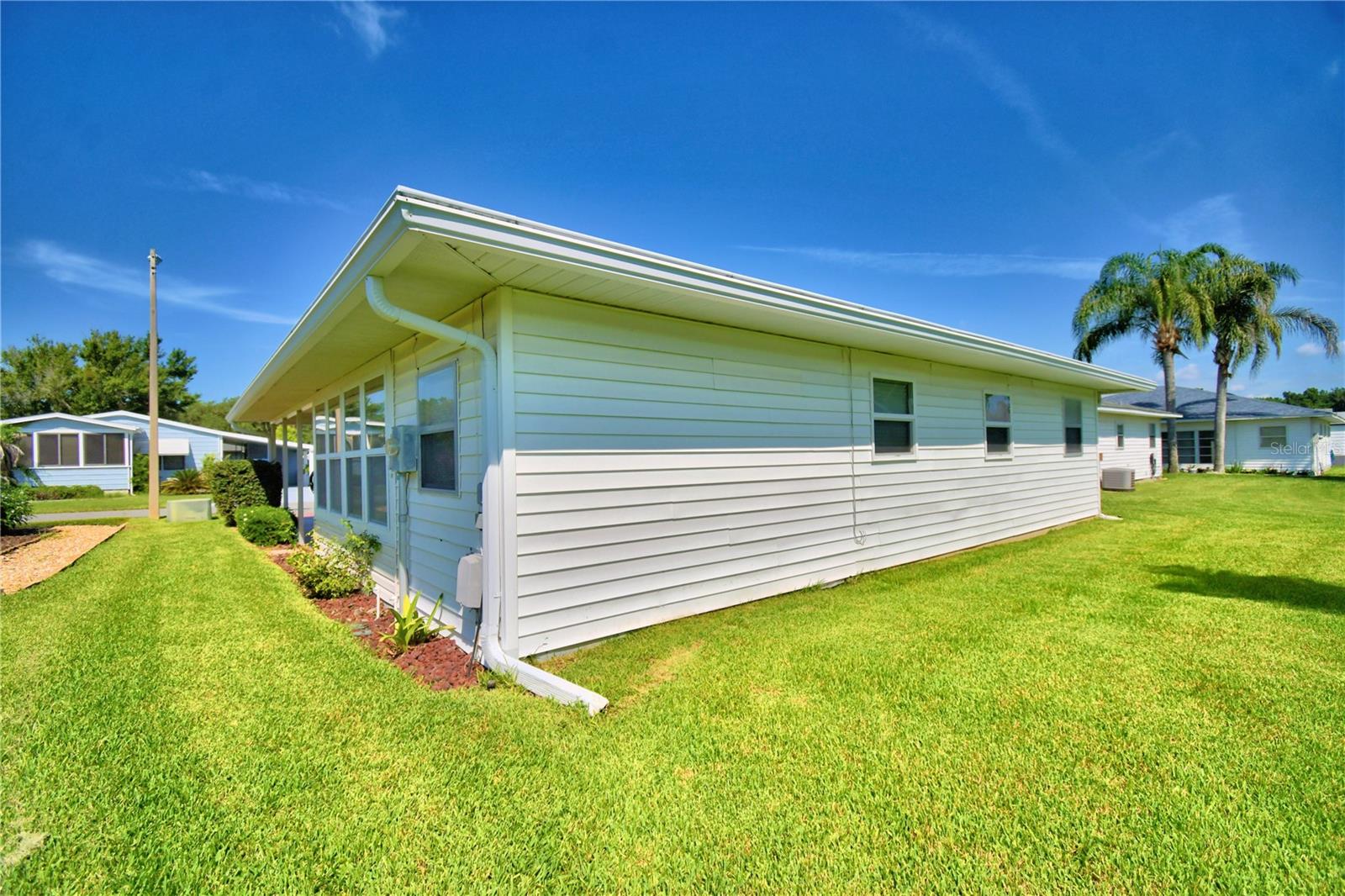 COLONNADES PH 01 - Residential
