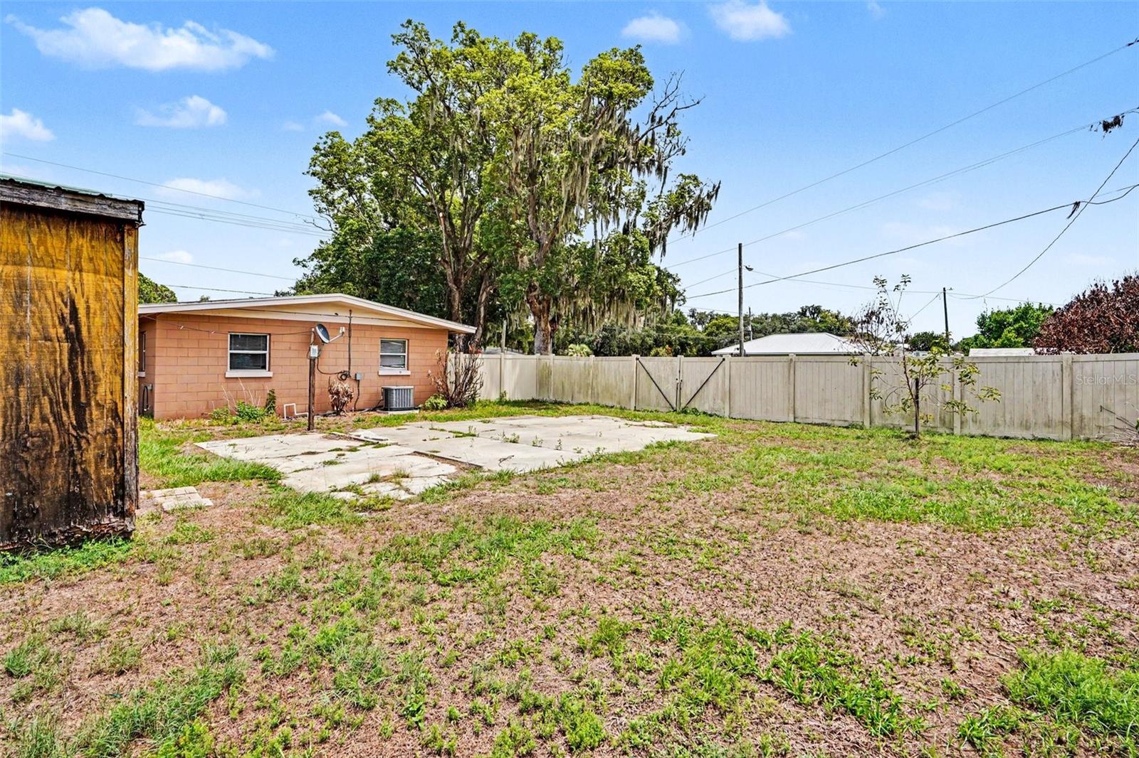 LASSITERS KC RESUBDIVISION - Residential