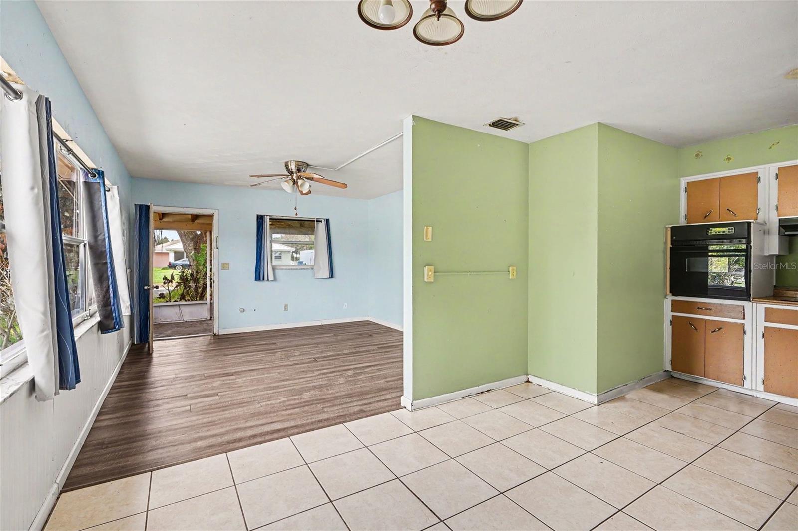 LASSITERS KC RESUBDIVISION - Residential