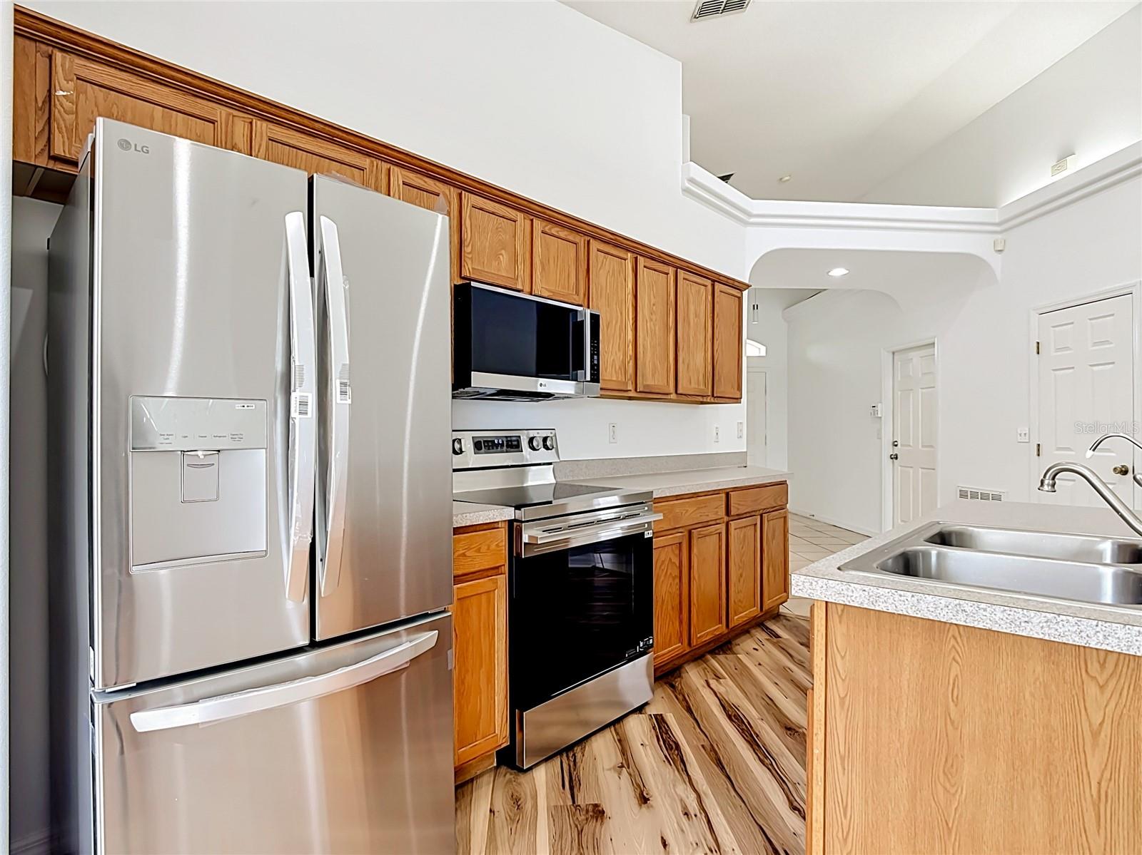 GLENBROOK SUB - Residential