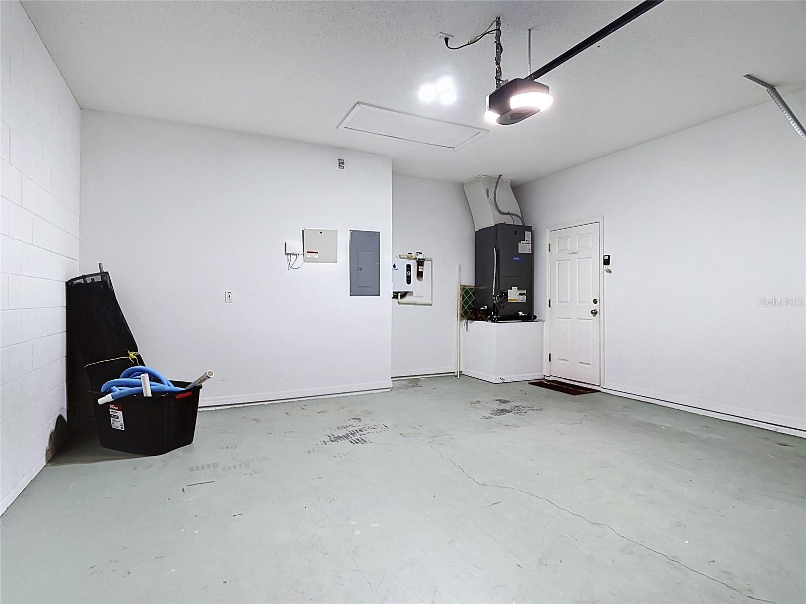 GLENBROOK SUB - Residential