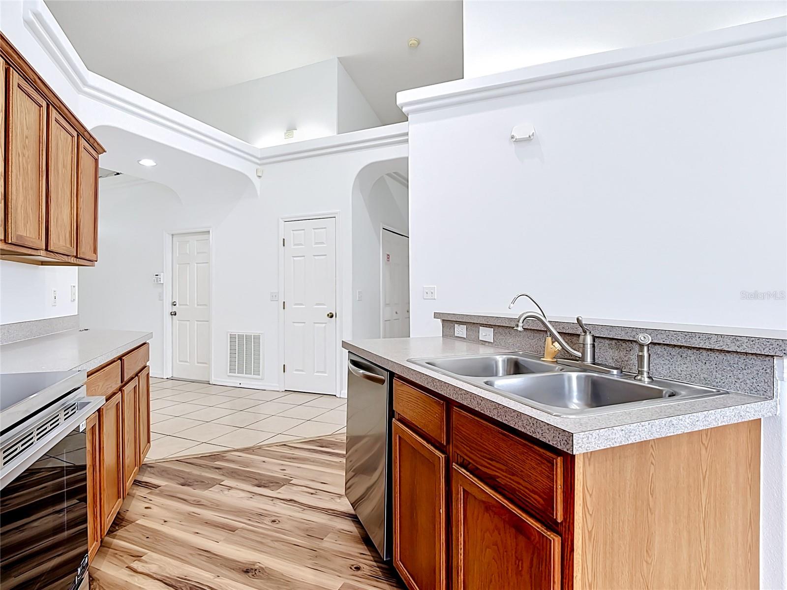 GLENBROOK SUB - Residential
