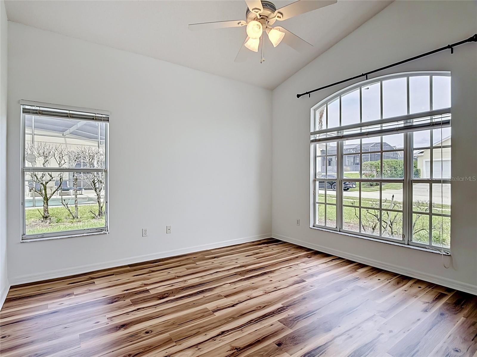 GLENBROOK SUB - Residential