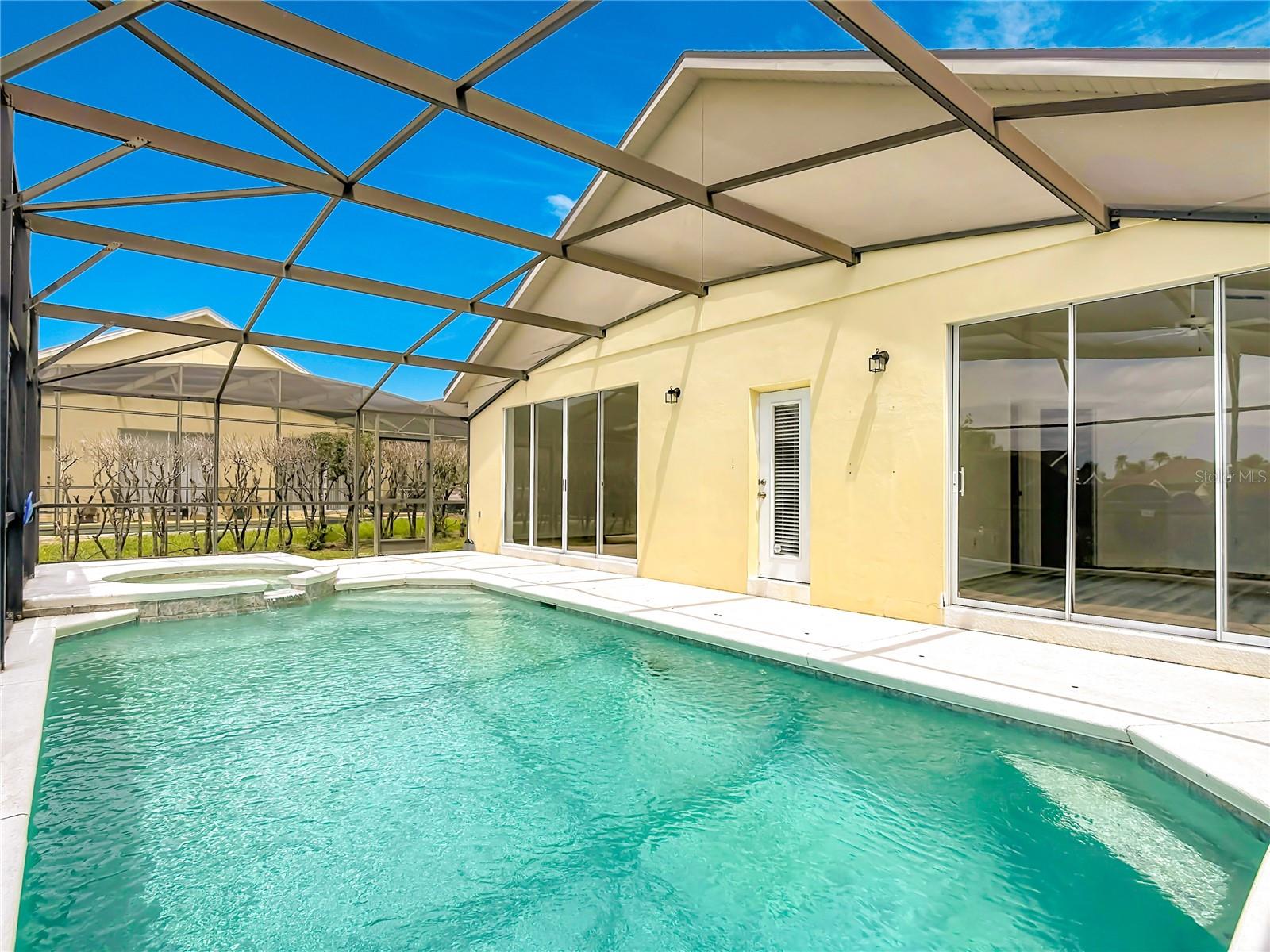 GLENBROOK SUB - Residential