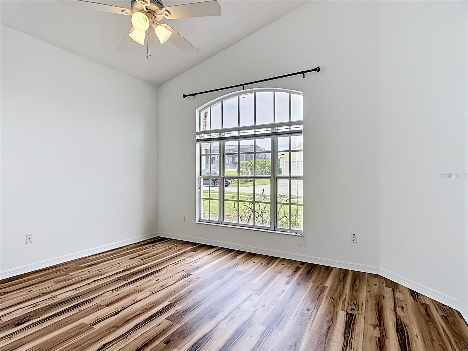 GLENBROOK SUB - Residential