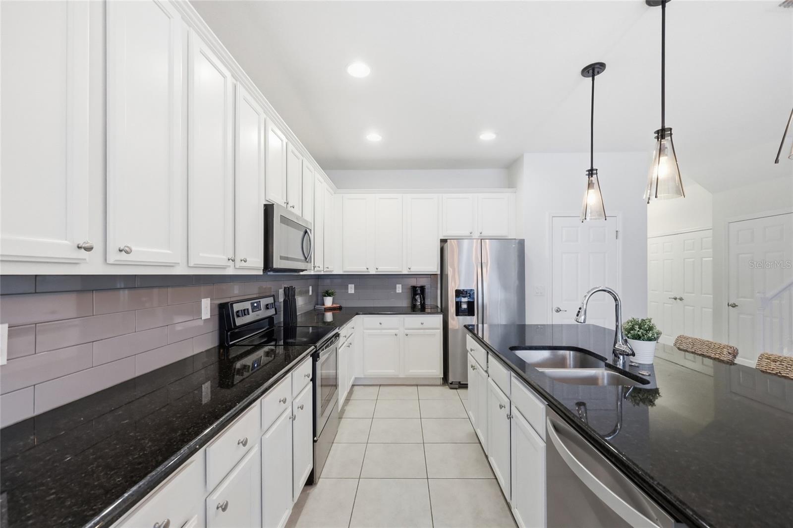VERANDA PALMS PH 2A - Residential