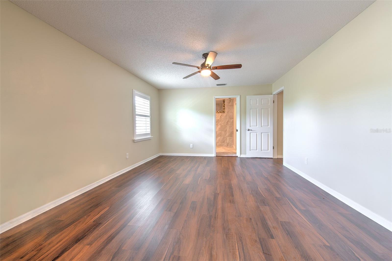 SUN CITY CENTER UNIT 32B - Residential